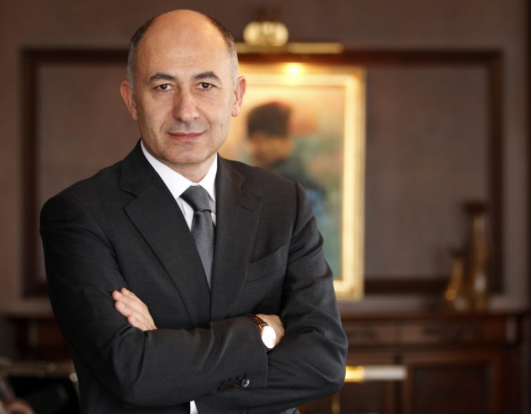 Rönesans, yurtdışı gelirleri ile Türk inşaat sektörünün dünyadaki pazar payını arttırıyor