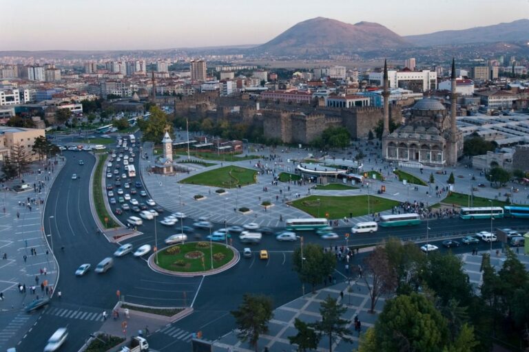 Kayseri’de kiralık konut stoku %42 düştü