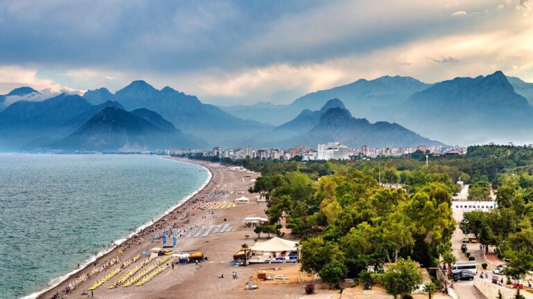 Antalya, Gayrimenkul Yatırımcısına Kazandırmaya Devam Ediyor!