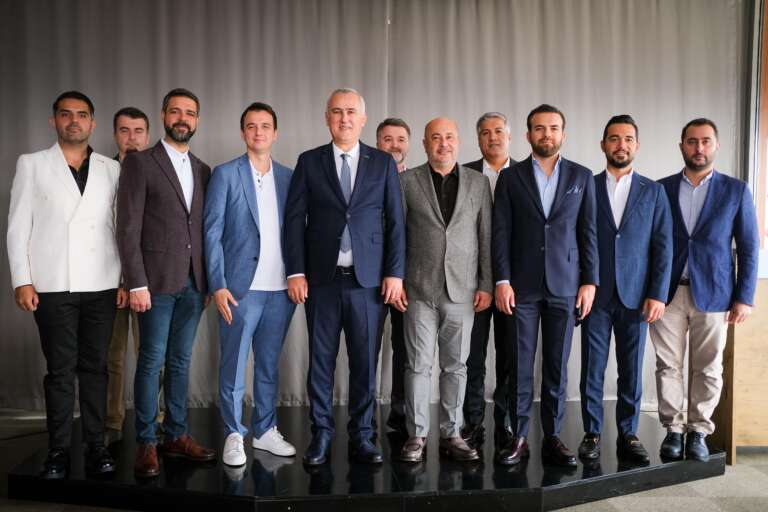 GİGDER’de Bayrak Değişimi