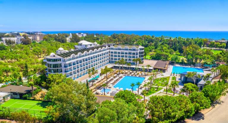 Günsan Elektrik, Antalya’da üç inşaat projesine modern bir imza attı