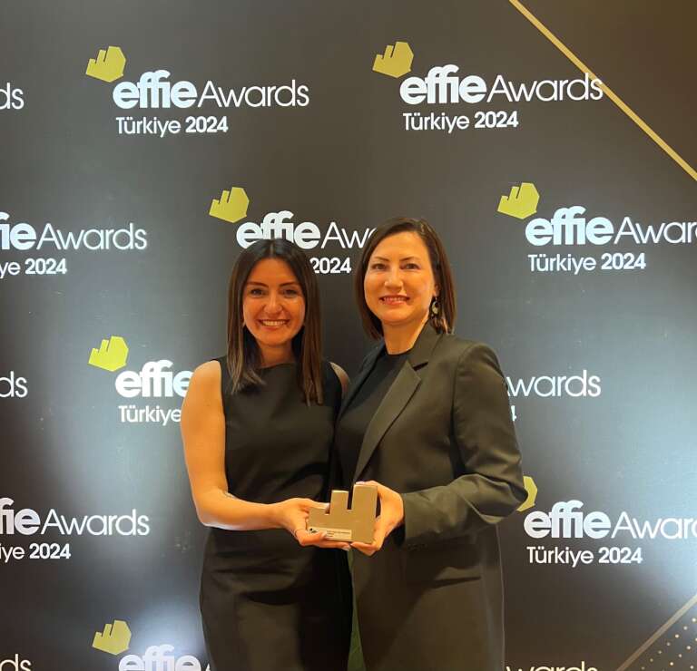 İzocam’ın “Dışarıda Bırak” reklam filmine bir ödül de Effie Awards’tan!