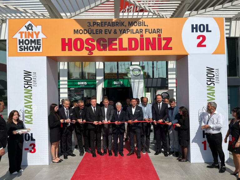 TÜRKİYE’NİN İLK MOBİL EV ÇALIŞTAYI CEM SEYMEN’İN KATILIMIYLA BAŞLADI