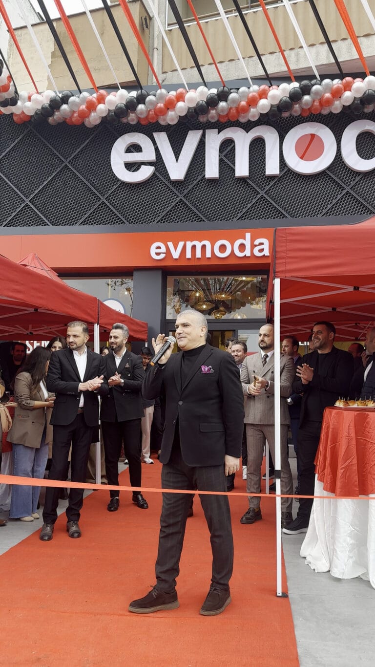 MOBİLYA SEKTÖRÜ BÜYÜYOR!