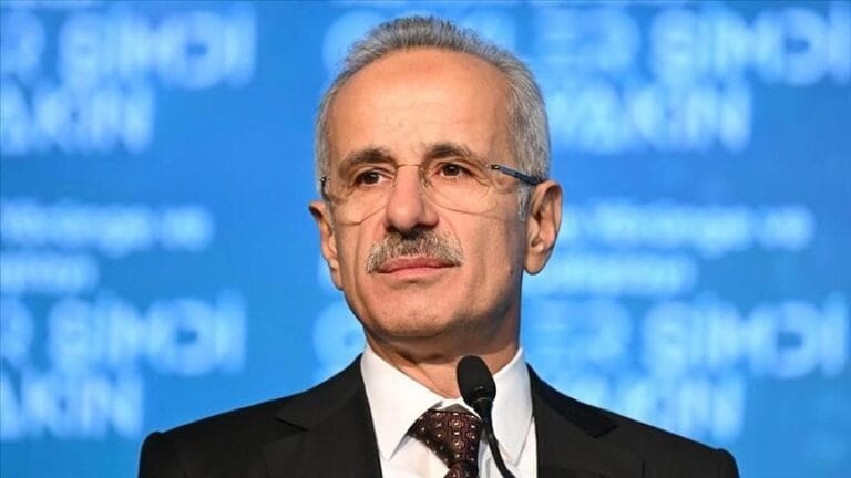 Ulaştırma Bakanı Uraloğlu: Irak ve Şam yolu açılıyor