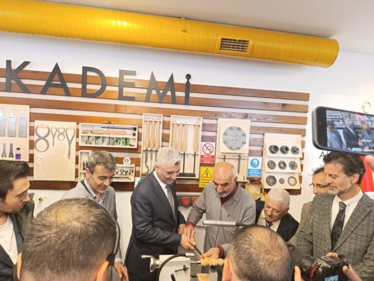 TİCARET BAKANI PROF. DR. ÖMER BOLAT, MODOKO AKADEMİ’Yİ AÇTI