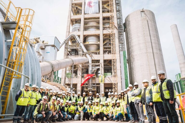 BURSA ÇİMENTO MODERNİZASYON PROJESİ’NDE DÖNER FIRIN ATEŞLEMESİ GERÇEKLEŞTİ