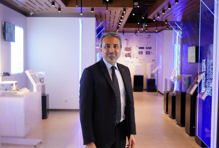 ULUSLARARASI GÖREVLERİN ARDINDAN TUNA GÜLENÇ, DAIKIN TÜRKİYEBAŞKAN YARDIMCILIĞINA ATANDI