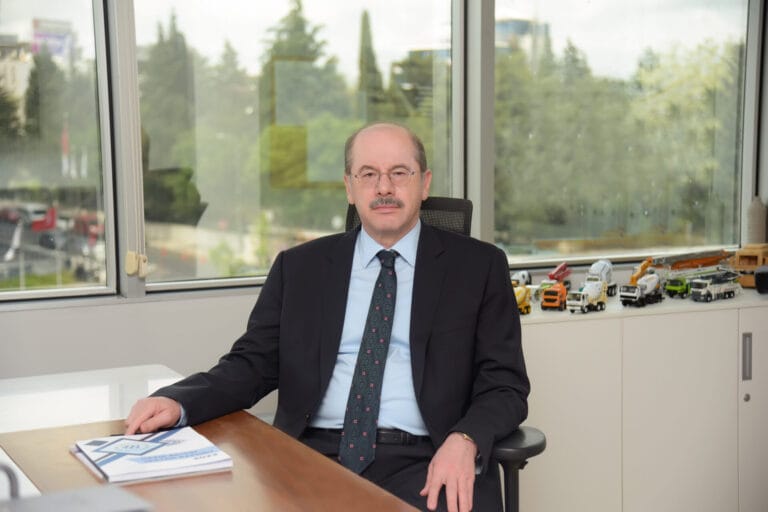 Deprem felaketlerinden aldığımız derslerle geleceğimizi güvenle inşa edebiliriz