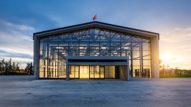 Vekon’dan Çelik Etkinlik Alanı: 75 Günde Tamamlanan Mühendislik Eseri