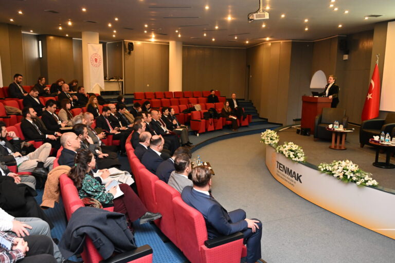 YATIRIMLAR ODAĞINDA RÜZGAR EKOSİSTEMİNDE AR-GE YAKLAŞIMI: SORUNLAR, ÇÖZÜM ÖNERİLERİ ETKİNLİĞİ DÜZENLENDİ