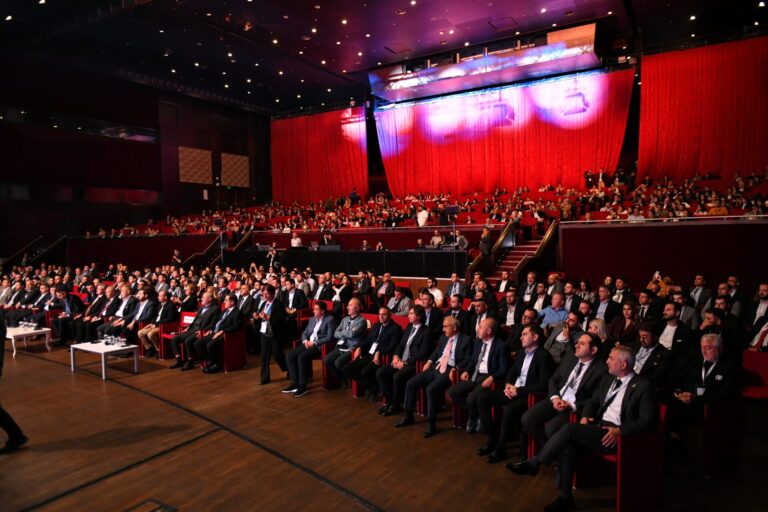 20’nci GYODER Gayrimenkul Zirvesi’nden sektöre “soruyu değiştirme” çağrısı