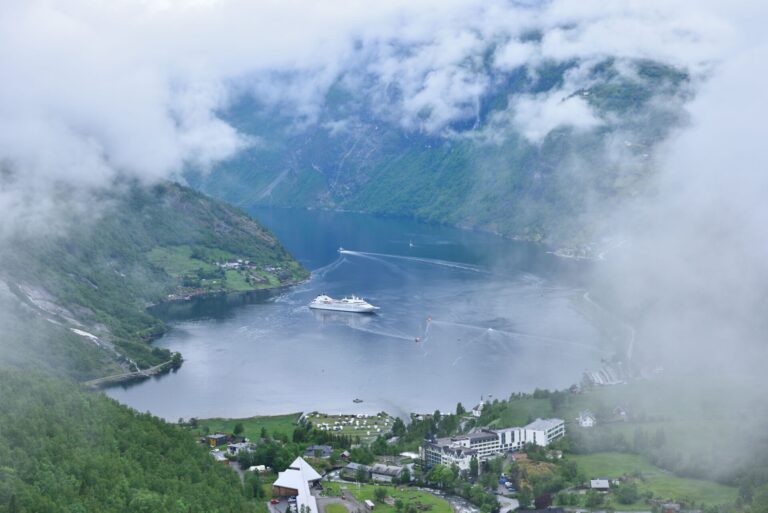 KRUVAZİYERDE “COOLCATION” TRENDİ ALASKA VE KUZEY AVRUPA’YA İLGİYİ ARTIRIYOR